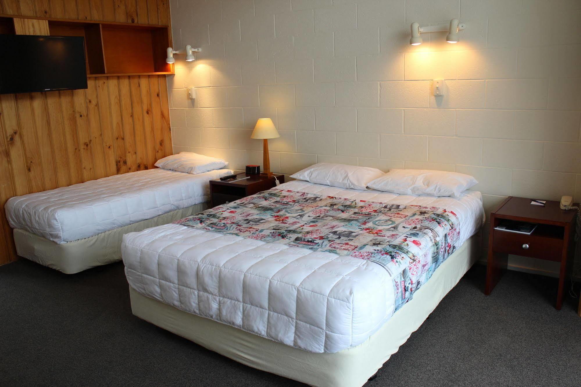 Asure Evergreen Motel Invercargill Dış mekan fotoğraf